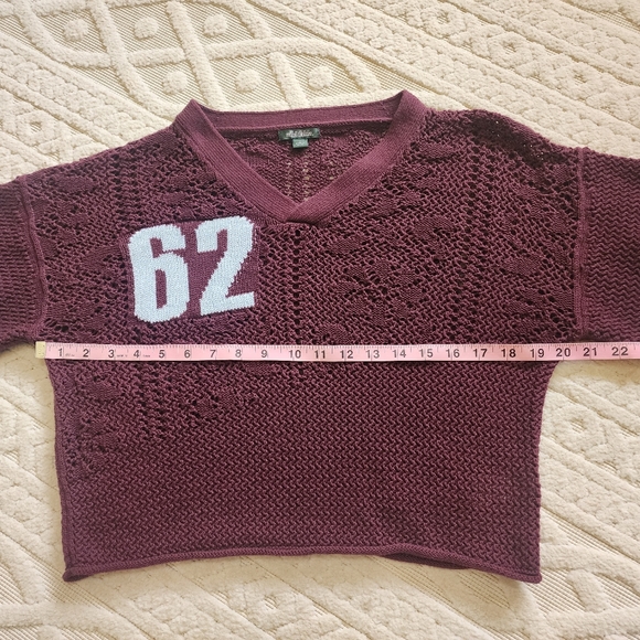 S Wild Fable Maroon Knit Crop Top with Number Design - Picture 5 of 12